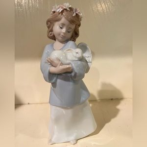 Heavenly Love Angel with Bunny Lladro #6856